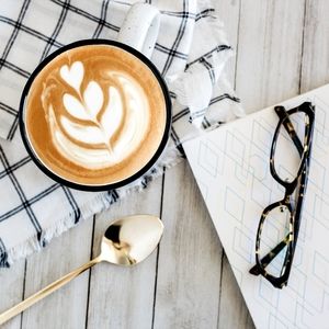 Meet your Posher, Latoya